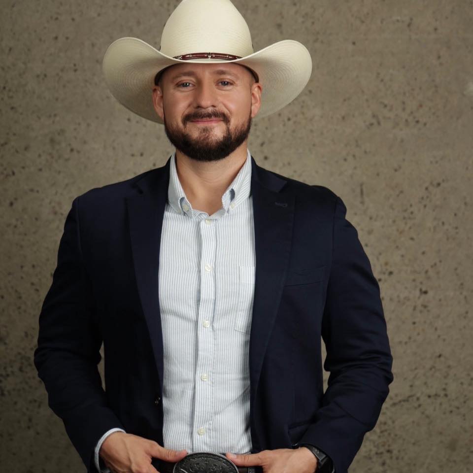 Marcos - CEO